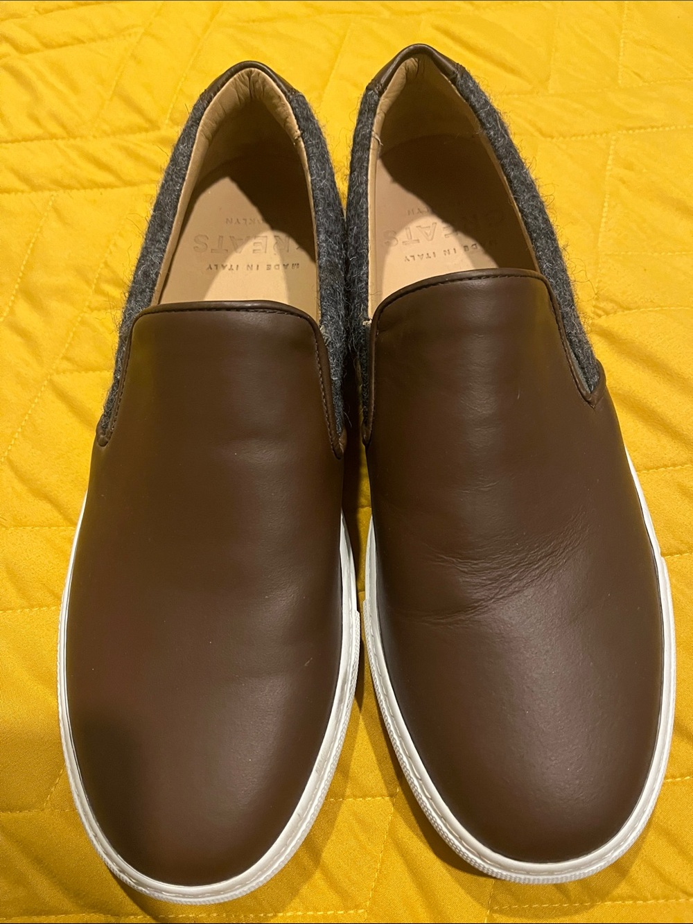 Greats Wooster - Brown Leather Slip-On Sneakers with Gray Felt Collar
